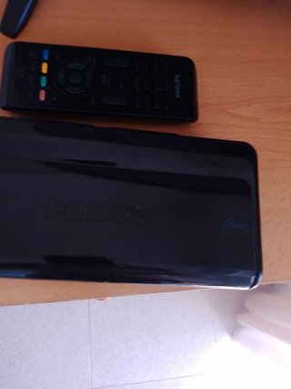 TDT Philips con cargador