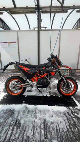 KTM 690 SMC R A2 Limitada