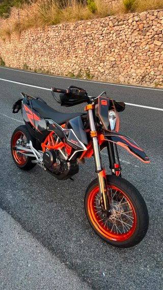 KTM 690 SMC R A2 Limitada