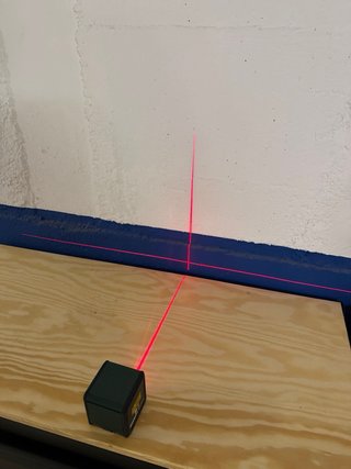 Nivel Láser Bosch Quigo Rojo + Pinza MM2