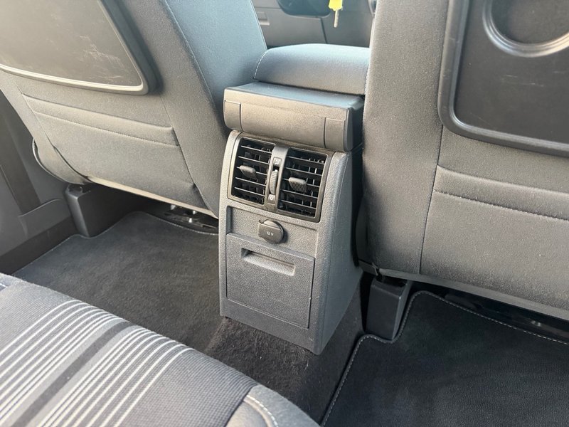 Volkswagen Touran 2.0 TDI Sport 2012, foto 20