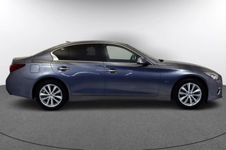 Infiniti Q50 2.2d PREMIUM Auto