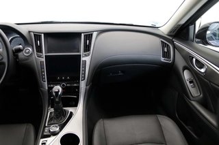 Infiniti Q50 2.2d PREMIUM Auto
