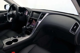 Infiniti Q50 2.2d PREMIUM Auto