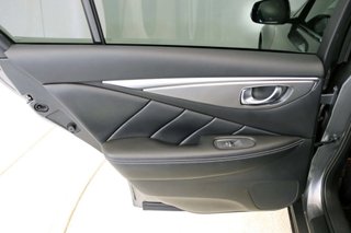 Infiniti Q50 2.2d PREMIUM Auto