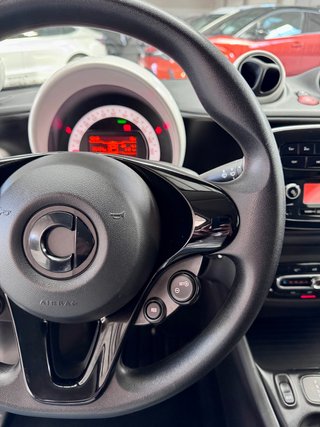 Smart forfour 60kW(81CV) EQ