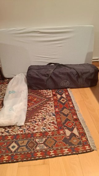 Cuna de viaje con colchón