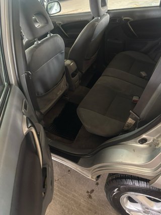 Toyota RAV4 2004