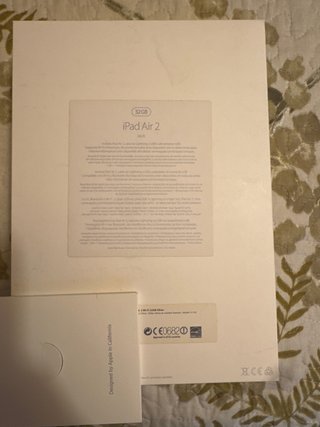 iPad Air 2 32GB Wi-Fi Plata En muy buen estado.