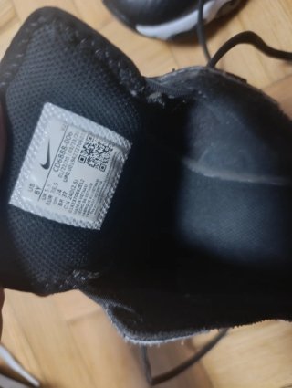 Zapatillas Nike Negras y Blancas