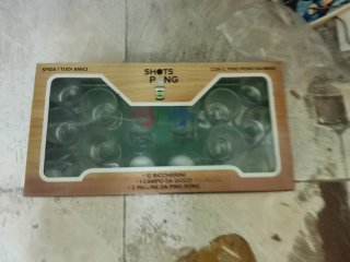 Beer Pong Set con 12 Bicchierini
