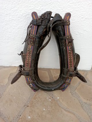 Collar de enganche para caballo