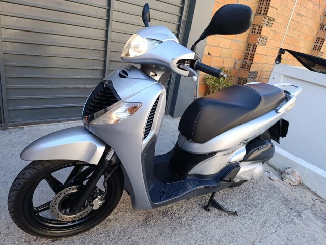 Carenado Honda SH Muy Buen Estado 125 2006
