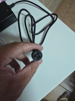 Cargador Rovoron R7 y R7 Pro (nunca se ha usado)