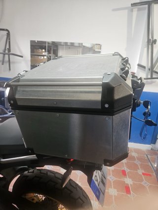 Maleta Givi Trekker Outback 42L Aluminio