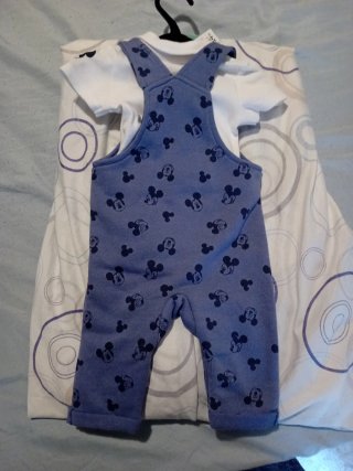 Conjunto bebé Mickey Mouse