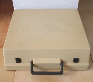 Máquina de escribir Olympia Traveller Luxe