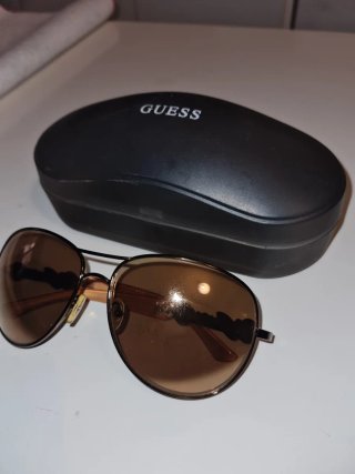 Gafas de sol Guess Marrón y Negro