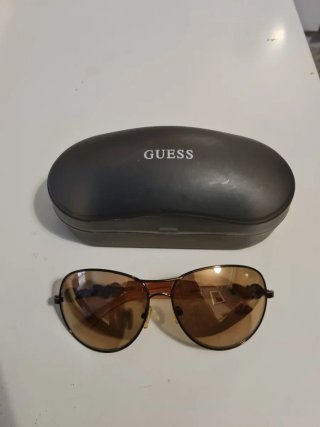 Gafas de sol Guess Marrón y Negro