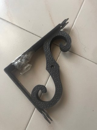 Amig Escuadra Metálica Dorada Estantería