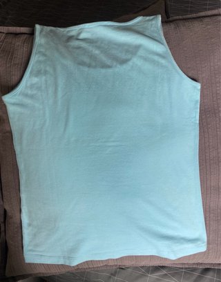 Camiseta Burberry Talla 40 con pedrería