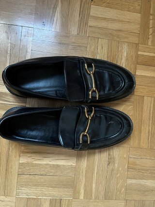 Mocasines Zara Negros Hebilla Dorada