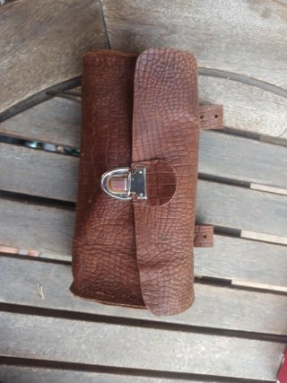 Bolsa de sillín de cuero vintage