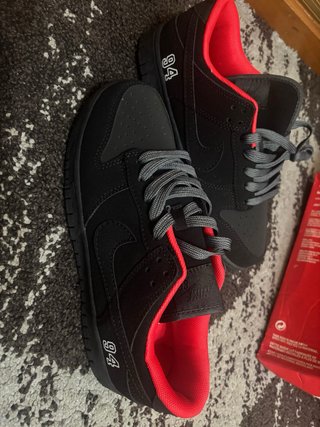 Zapatillas Nike Dunk SB 94 Negras Rojas