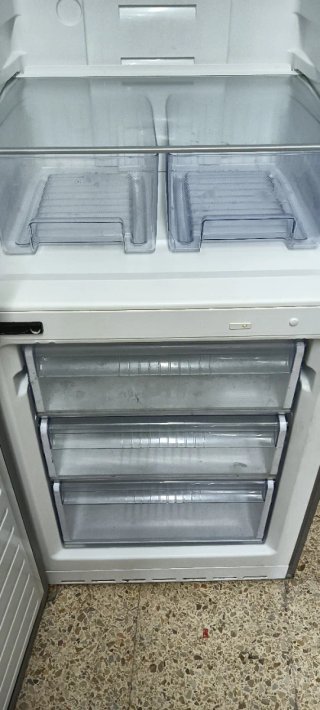 NEVERA COMBI BALAY NO FROST ENERGÍA A+