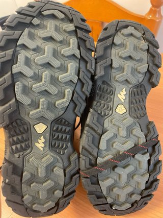 Botas de montaña Quechua Talla 39