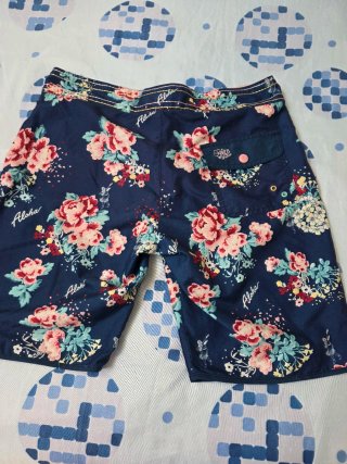 Bermudas florales talla S Pull&Bear