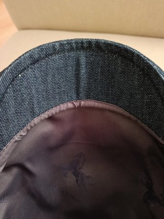 Gorra plana de tela vaquera