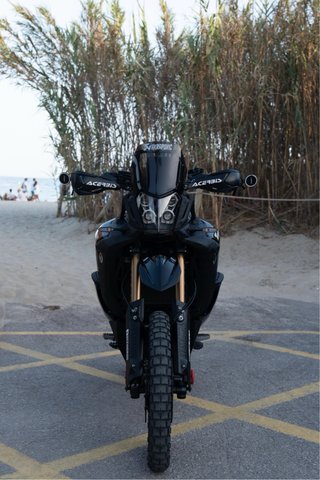 Yamaha Ténéré 700 World Raid Negra