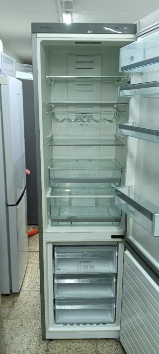 NEVERA COMBI BOSCH NO FROST ENERGÍA A++