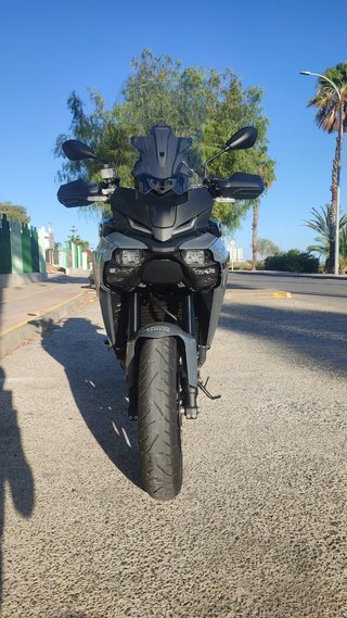 Yamaha Tracer 9 Negra