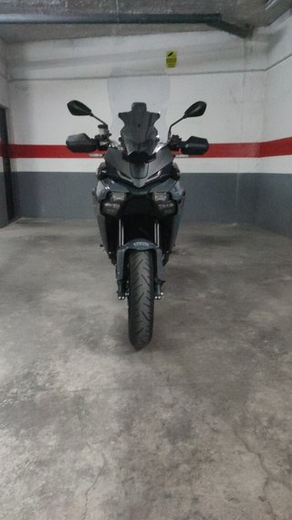 Yamaha Tracer 9 Negra