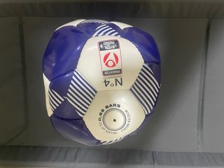 3)Palloni da calcio