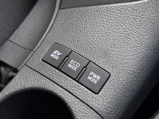 Toyota Auris 1.8 140H Feel! Touring Sports