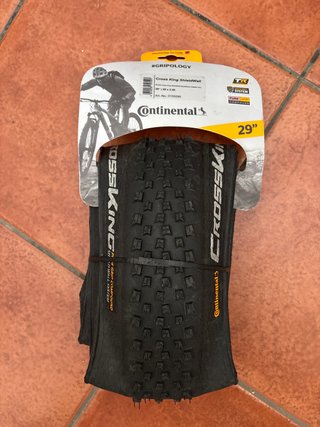 Continental Cross King ShieldWall 29x2.20