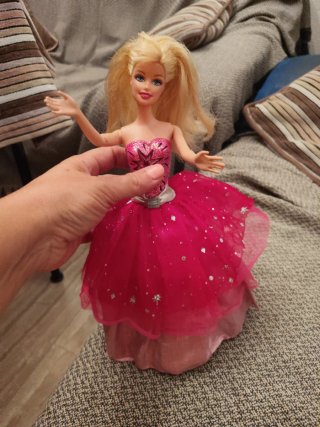 Barbie Moda Mágica en París