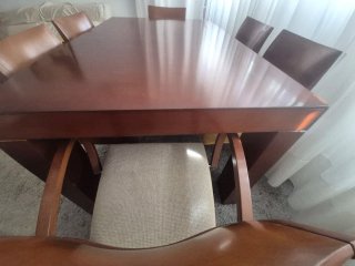 Mesa comedor extensible con 6 sillas