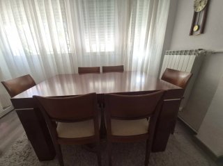 Mesa comedor extensible con 6 sillas