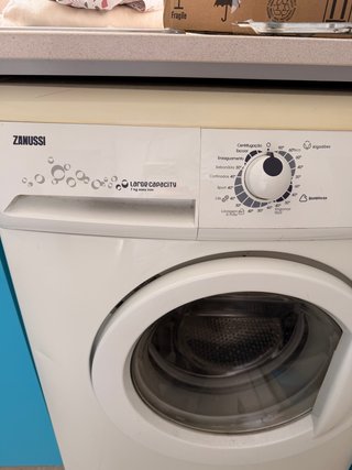 Máquina Lavar Roupa Zanussi 7kg 1200rpm
