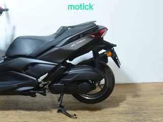 YAMAHA XMAX 125