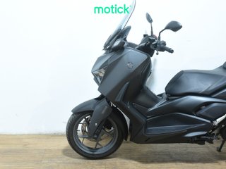 YAMAHA XMAX 125