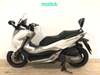 HONDA FORZA 300