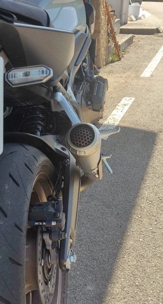 Escape Completo Honda CB650R