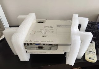 Proyector Epson EB-S11