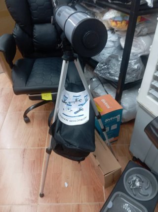 Telescopio Astronómico Completo con Accesorios