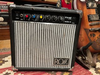 Amplificador Guitarra Eléctrica Ross Model 10